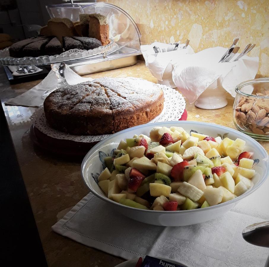 B&B Romeo SantʼArcangelo di Romagna Buitenkant foto