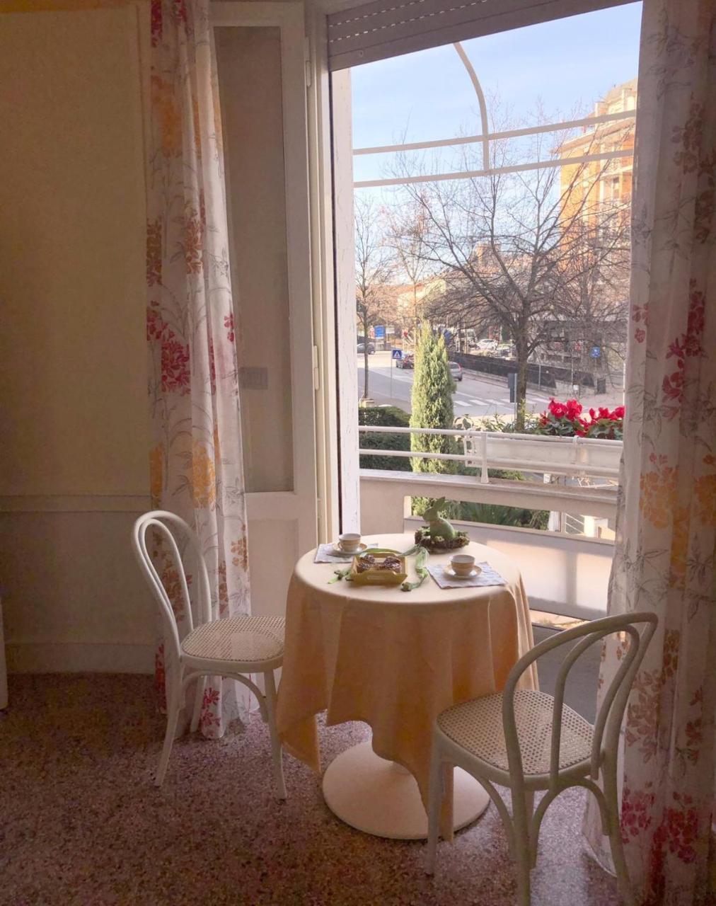 B&B Romeo SantʼArcangelo di Romagna Buitenkant foto